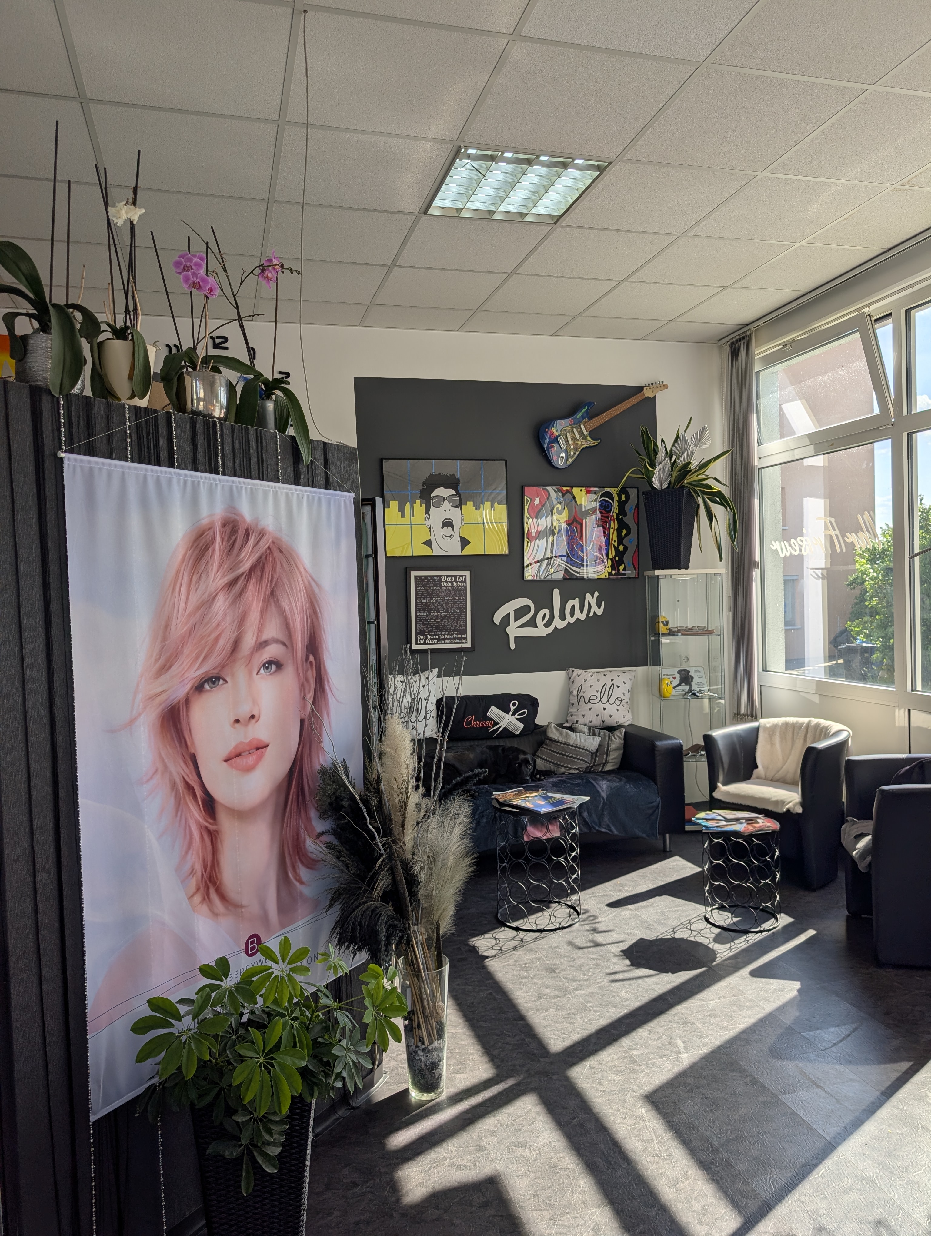 Eingangsbereich von C. W. Ihr Friseur